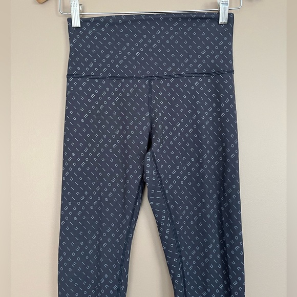 {Lululemon} Wunder Train High-Rise Tight 25" in Mirrorify Black Multi - Womens 6 - Picture 2 of 11